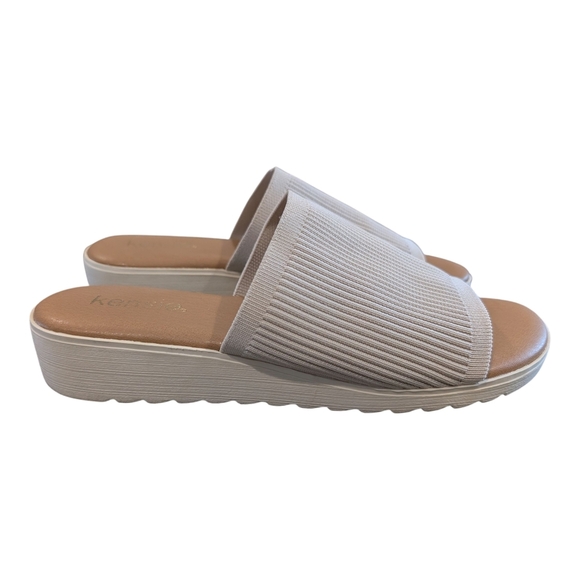 Kensie Women's Beige Slide Sandals - Picture 2 of 7